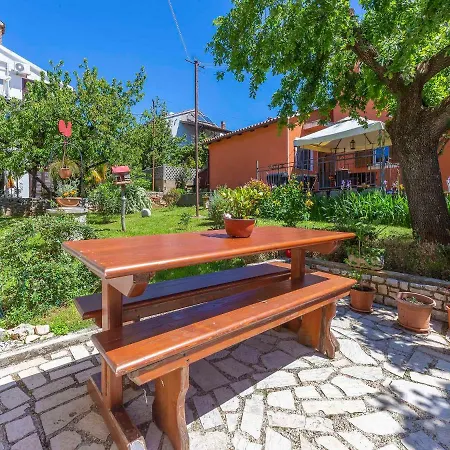 Nada Apartman