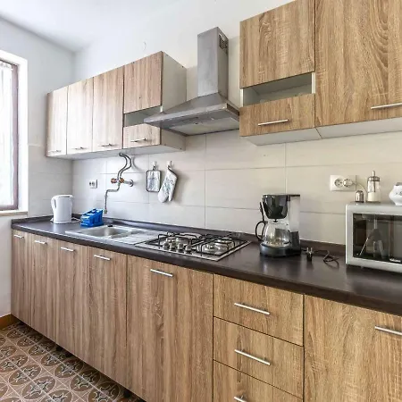 Nada Apartman *